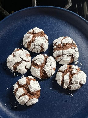 Chocolate Crinkle Cookies